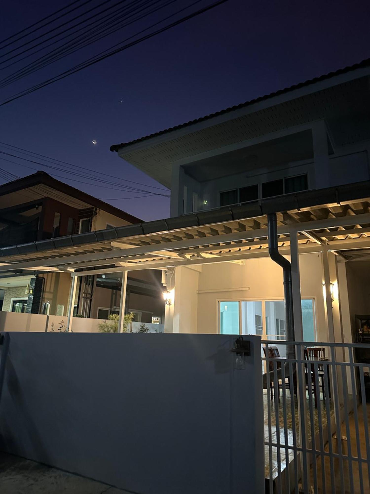 White Haven - Homestay For Ladies, Couple, Family Chanthaburi Eksteriør bilde