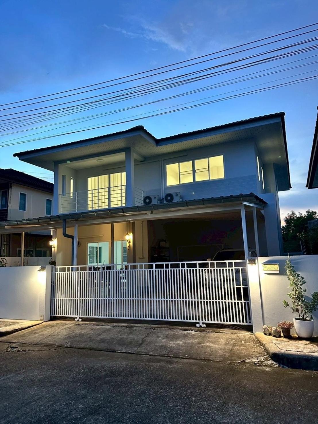 White Haven - Homestay For Ladies, Couple, Family Chanthaburi Eksteriør bilde